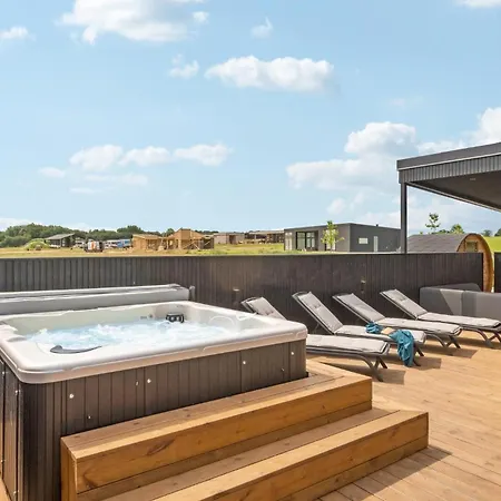 5 Bedroom Pet Friendly In Borkop *