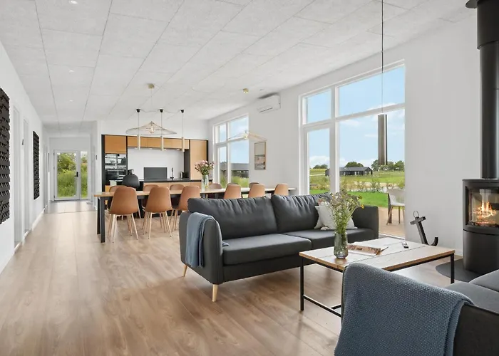 5 Bedroom Pet Friendly In Дом отдыха Бёркоп