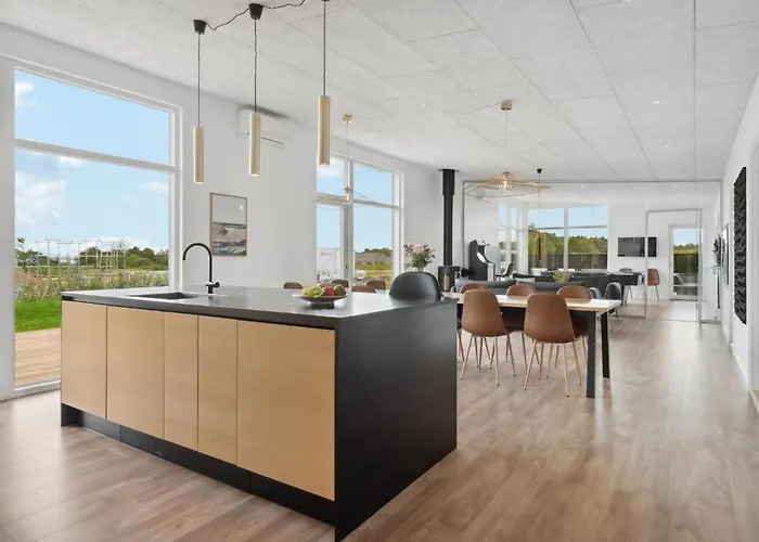 5 Bedroom Pet Friendly In Дом отдыха *